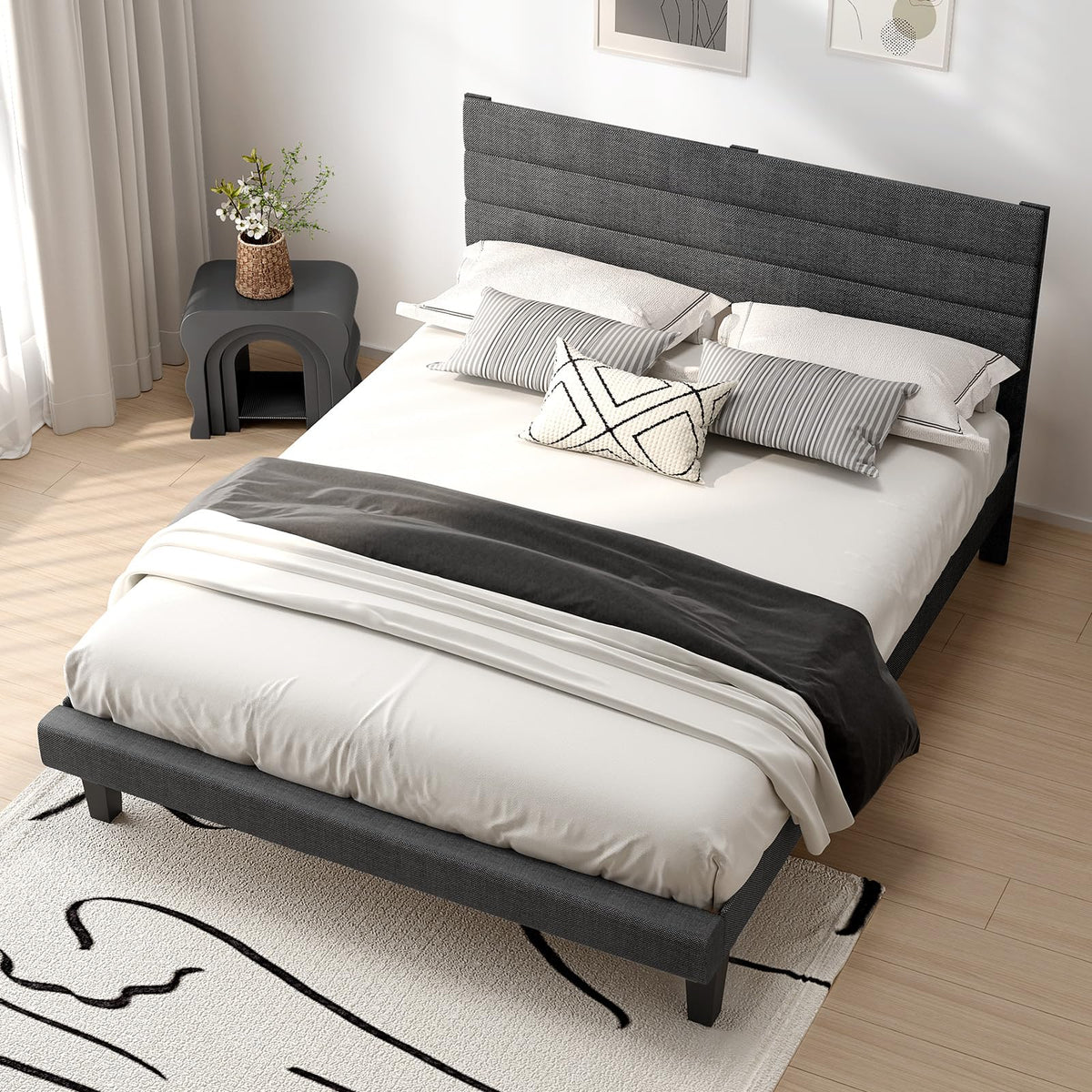 Queen Size Linen Fabric Upholstered Platform Bed Frame F246
